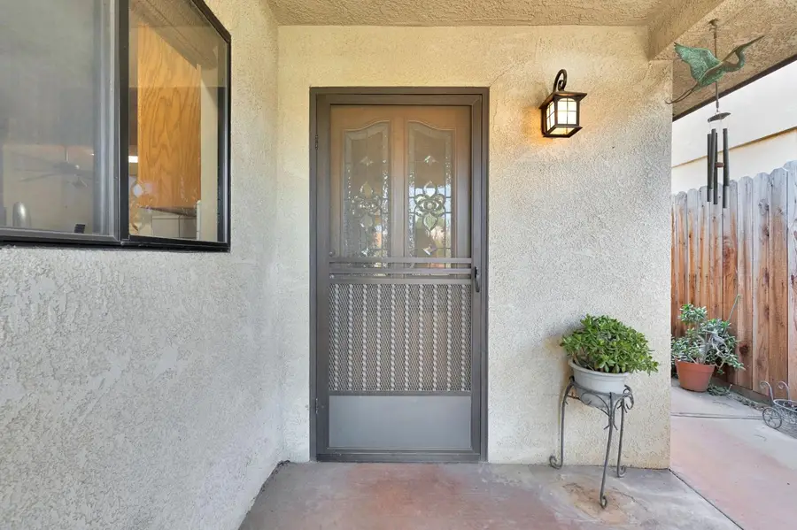 917 Valley Way, Madera, CA 93637 - #3