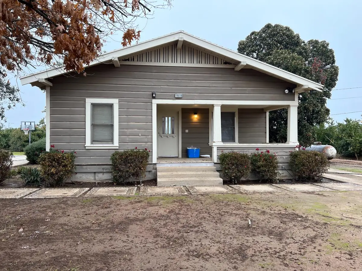 19076 E Central Avenue, Sanger, CA 93657 - #1