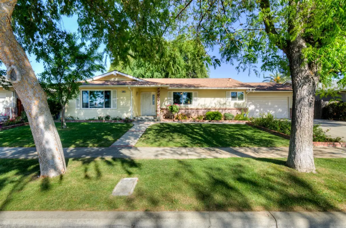 6656 N Dearing Avenue, Fresno, CA 93710 - #1