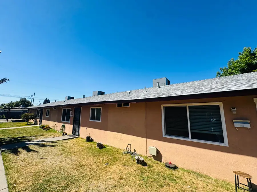 1335 Olive Avenue, Sanger, CA 93657 - #2
