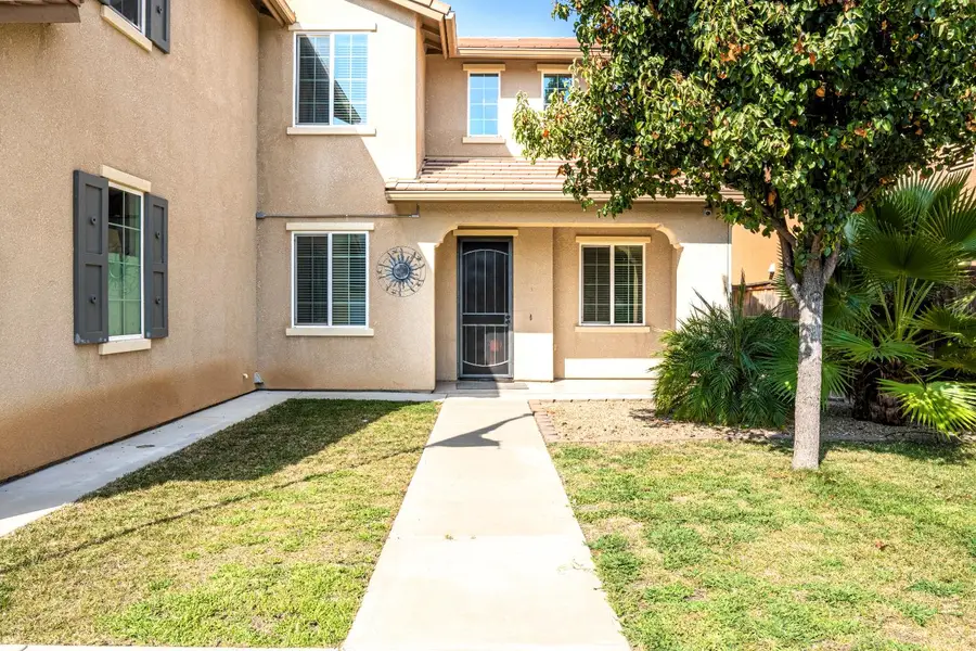 1714 Graybark Avenue, Clovis, CA 93619 - #2