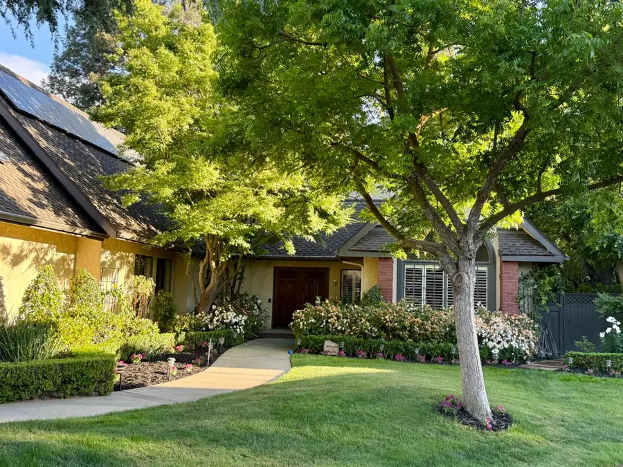 2555 W Bluff Avenue #142, Fresno, CA 93711 - #2