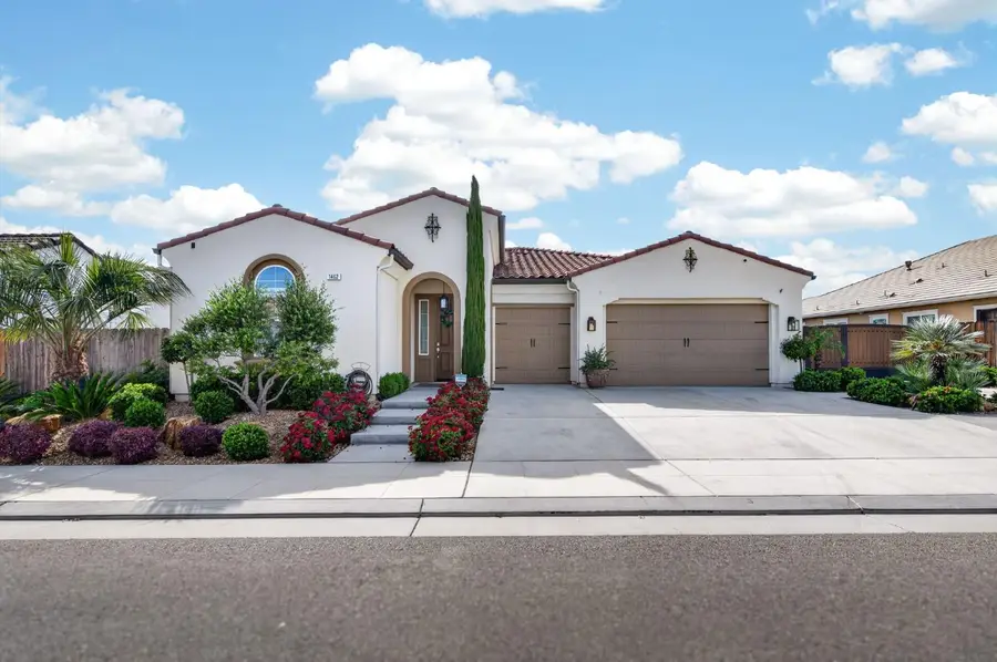 1462 N Twinberry Avenue, Clovis, CA 93619 - #2