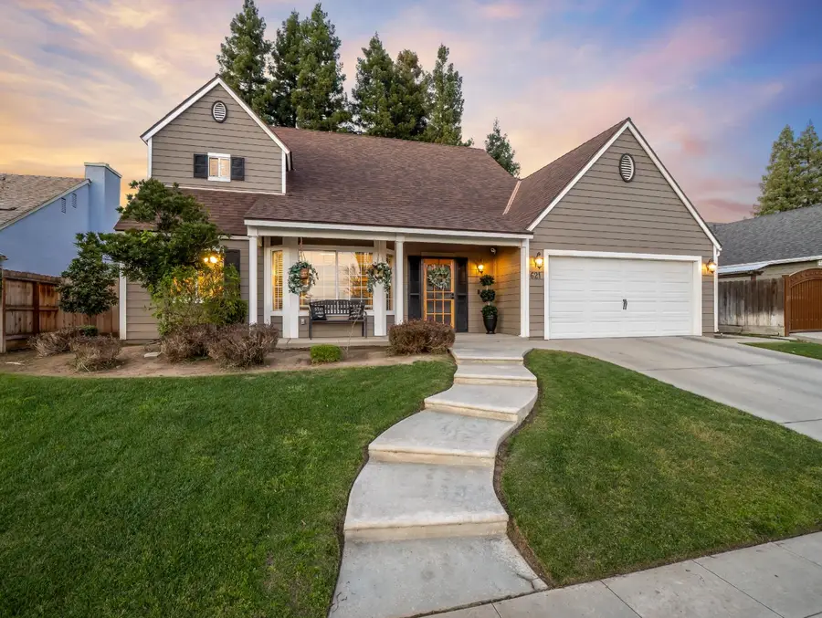 621 W El Paso Ave, Clovis, CA 93611 - #2