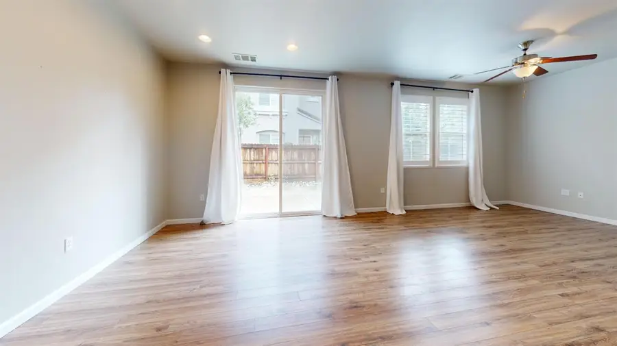 373 N Amedeo Lane #373, Clovis, CA 93611 - #3