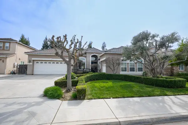 2933 E Quincy Avenue, Fresno, CA 93720