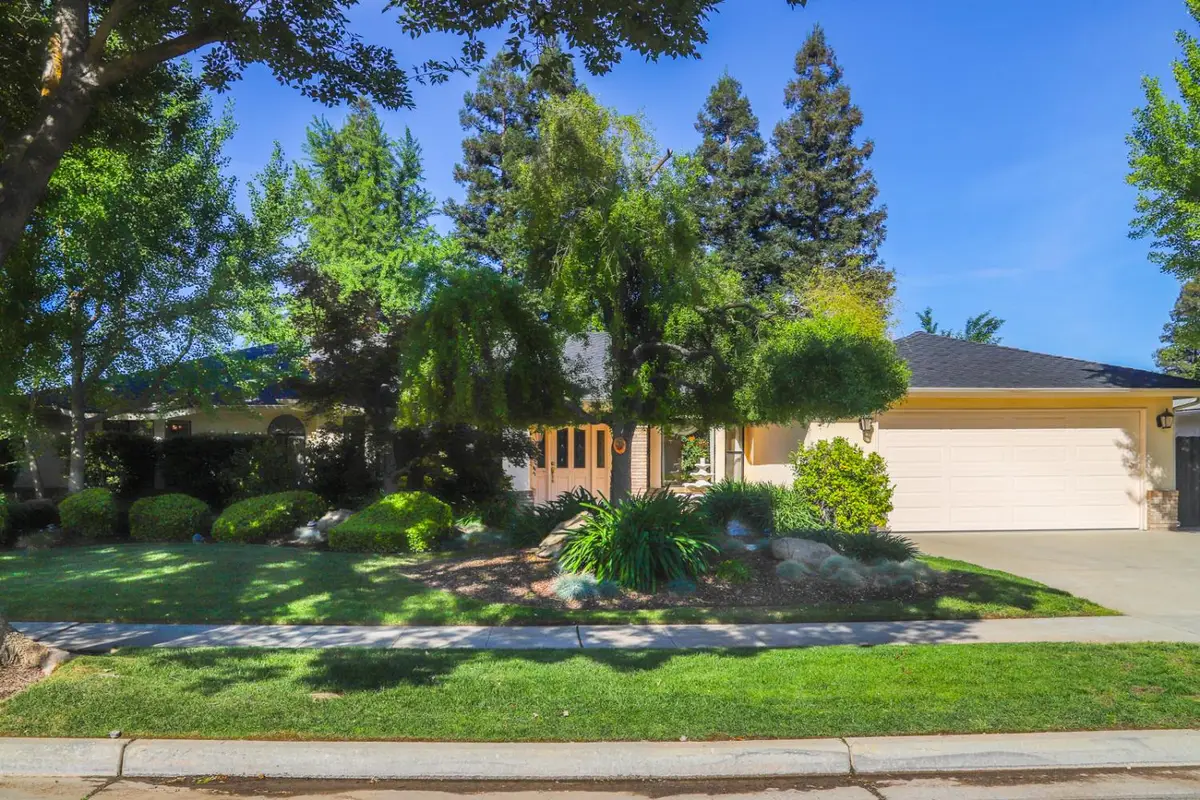 7561 N Hayston Avenue, Fresno, CA 93720 - #1