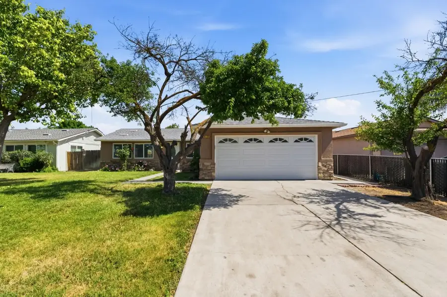 8420 4th Street, San Joaquin, CA 93660 - #2