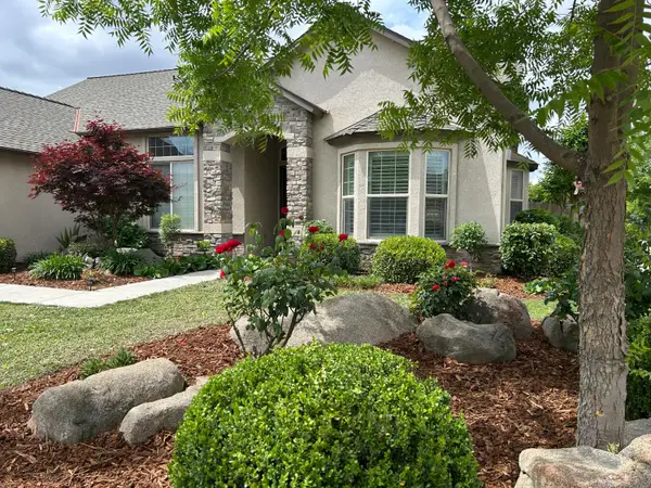 2877 23rd Court, Kingsburg, CA 93631