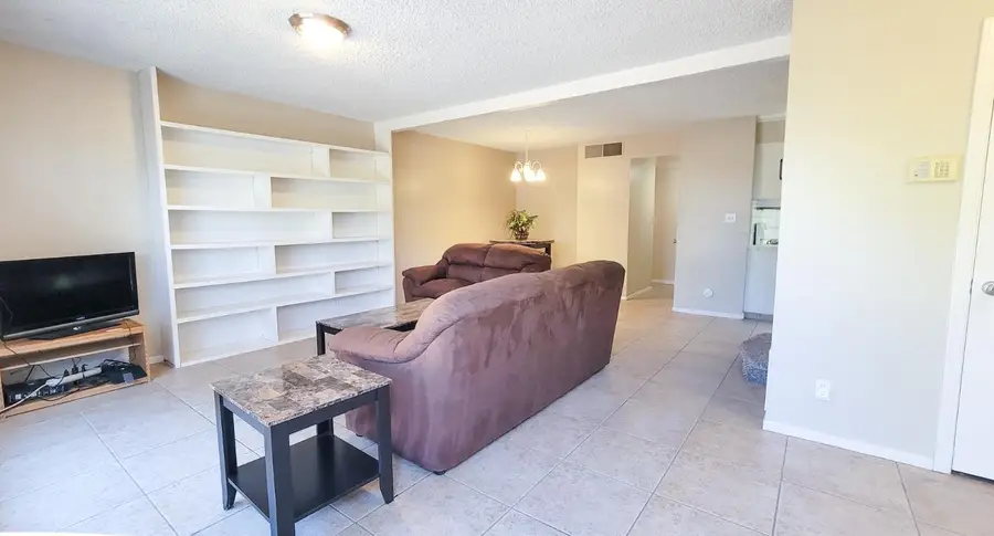 6680 N 3rd Street, Fresno, CA 93710 - #2