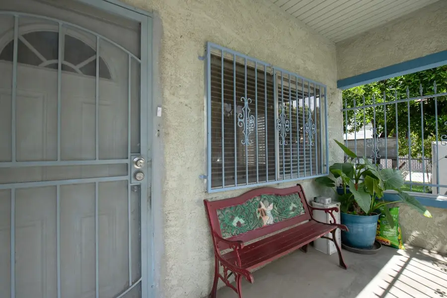 3829 E Iowa Avenue, Fresno, CA 93702 - #3