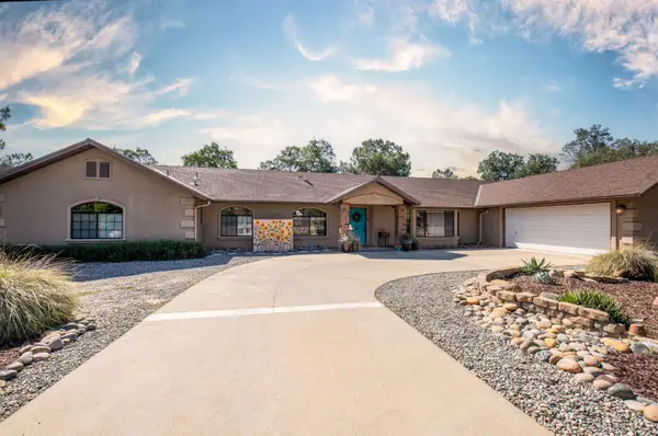 42404 John Muir Drive, Coarsegold, CA 93614