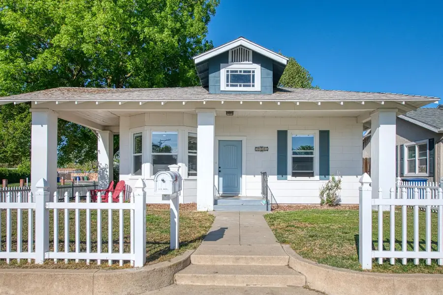 1601 19th Avenue, Kingsburg, CA 93631 - #3