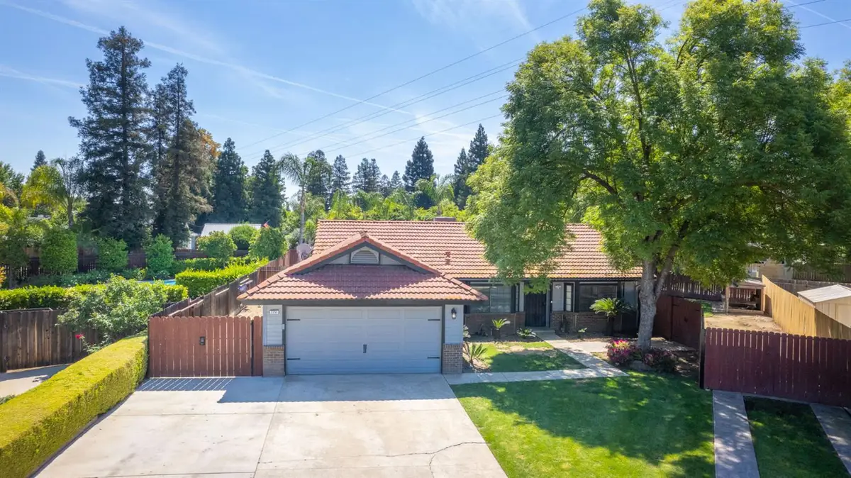 2250 Escalon Avenue, Clovis, CA 93611 - #1