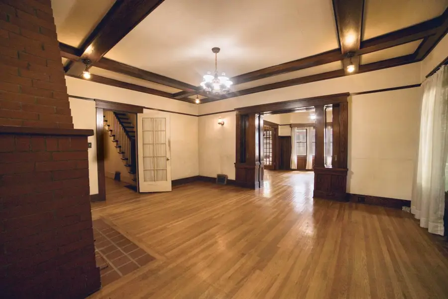 421 N D Street, Madera, CA 93638 - #2