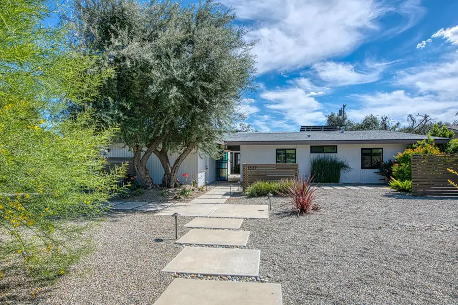 1527 W San Ramon Avenue, Fresno, CA 93711 - #3