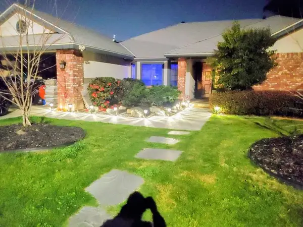 6415 N Adoline Avenue, Fresno, CA 93711