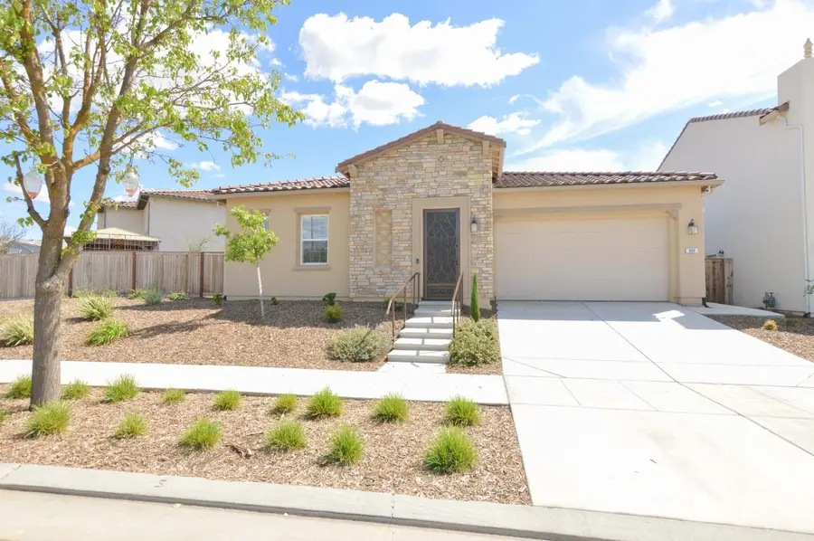 668 Rock Crest Avenue, Madera, CA 93636 - #2