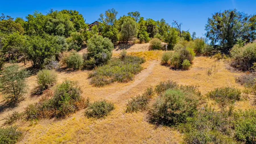 16 Lulniu Lane, Ahwahnee, CA 93601 - #2