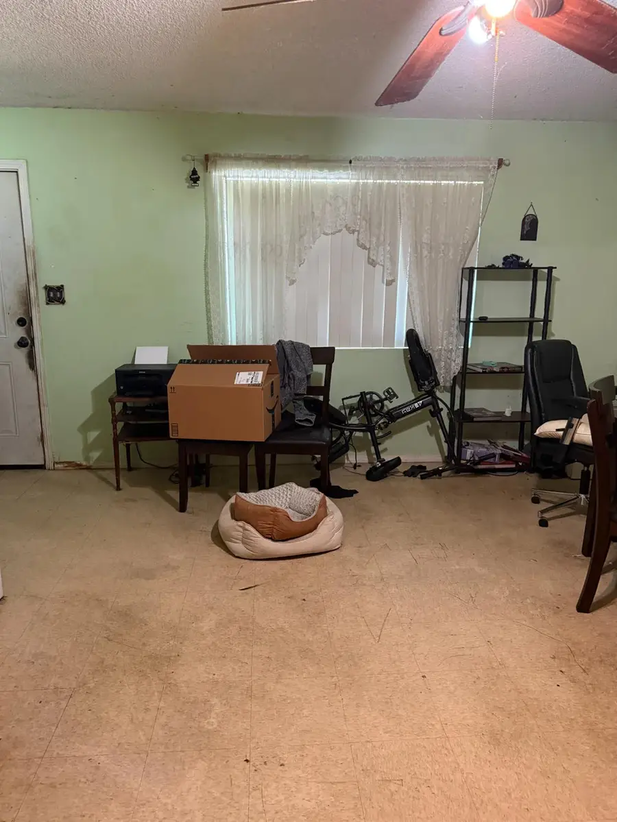 7281 N College Avenue, Pinedale, CA 93650 - #3