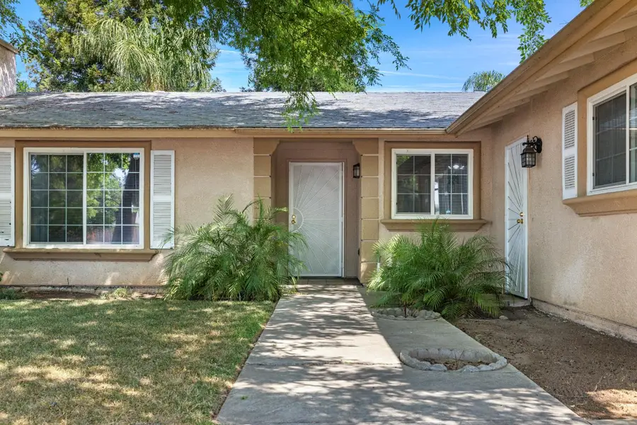 1607 Ashlan Avenue, Clovis, CA 93611 - #3