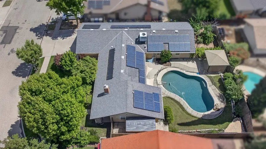 3291 E Los Altos Avenue, Fresno, CA 93710 - #2