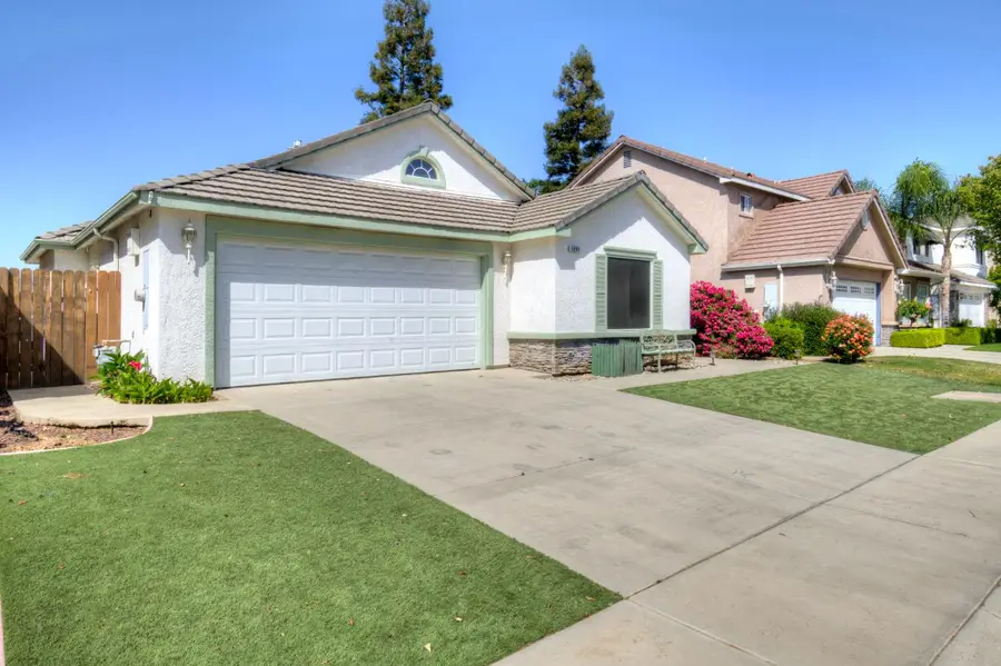 1955 Backowski Avenue, Clovis, CA 93611 - #2