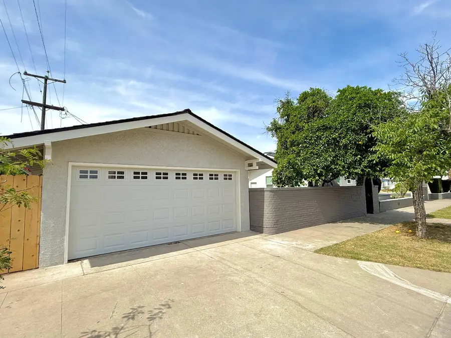 242 Fresno Street, Fresno, CA 93706 - #3