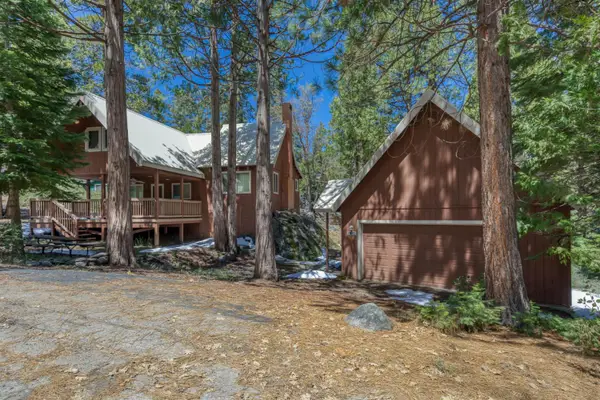 41336 Timber Drive, Shaver Lake, CA 93664