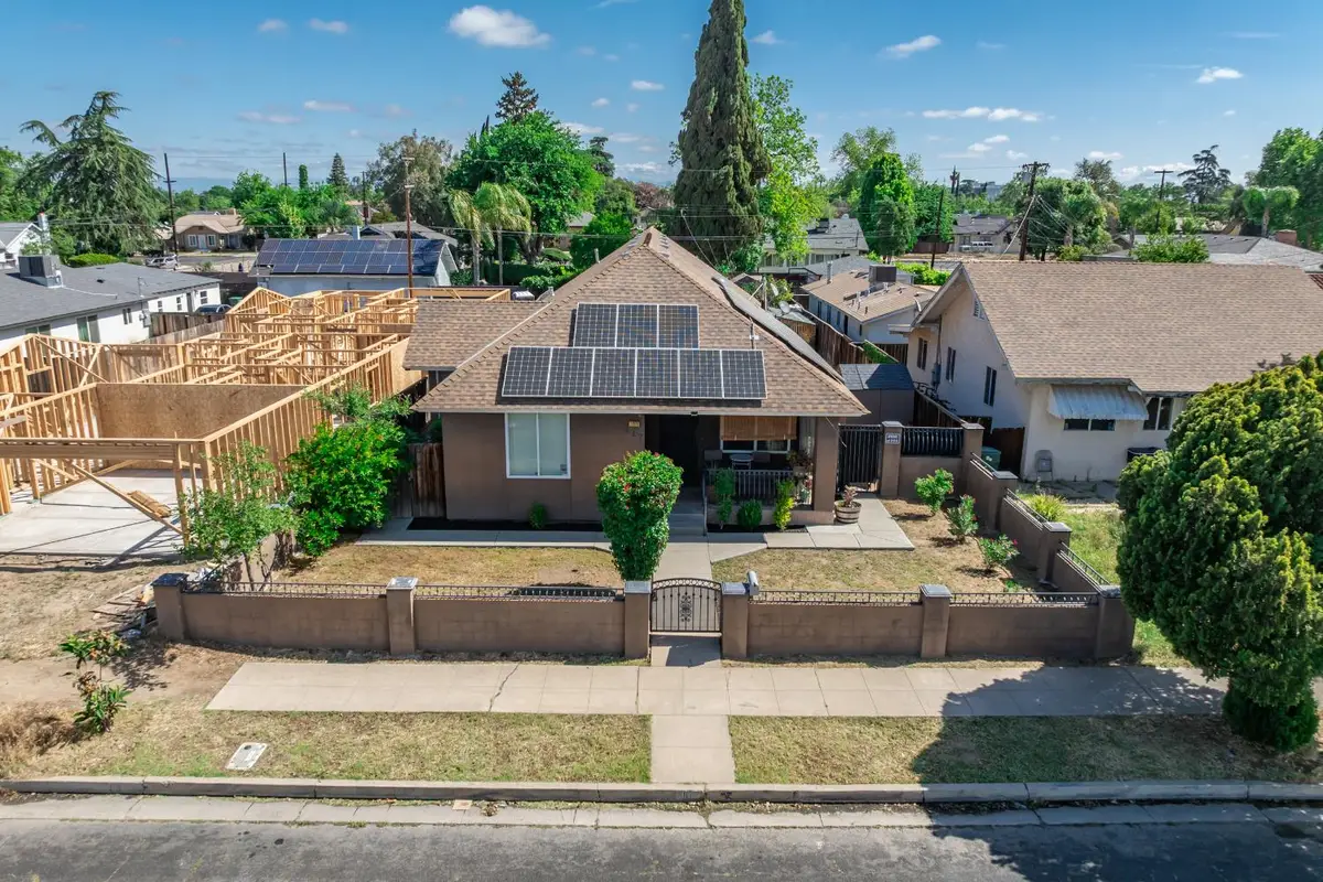 117 N N Street, Madera, CA 93637 - #1