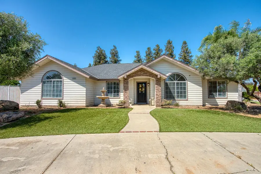 5358 W Clinton Avenue, Fresno, CA 93722 - #2