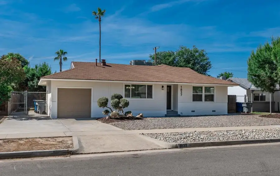 1837 W Bellaire Way, Fresno, CA 93705 - #2