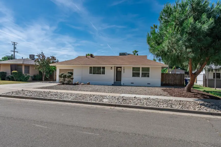 1837 W Bellaire Way, Fresno, CA 93705 - #3