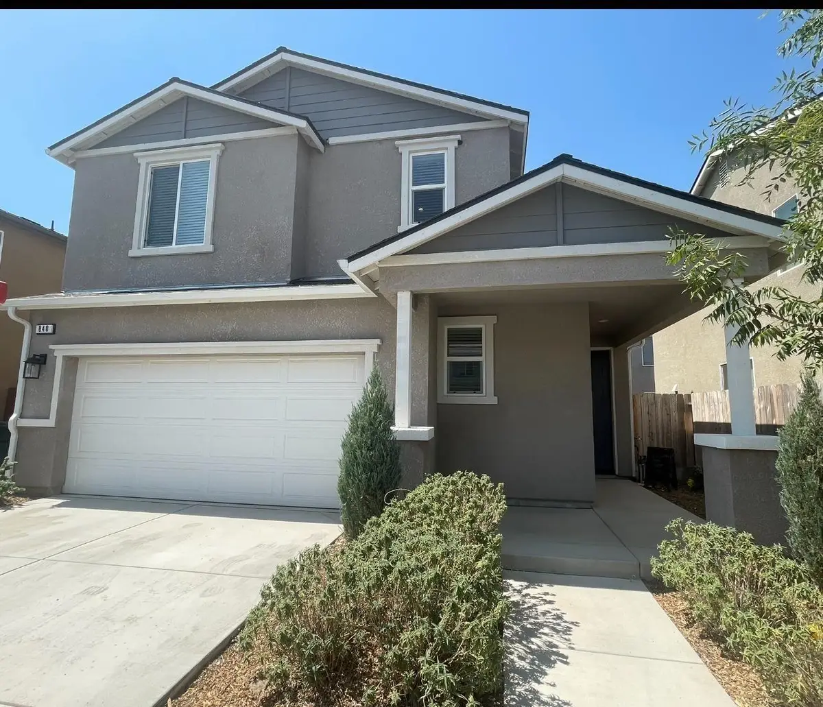 840 Corazon Avenue, Clovis, CA 93619 - #1