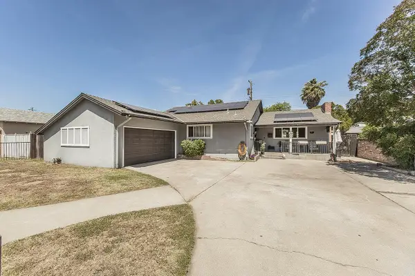 2937 E Willis Avenue, Fresno, CA 93726