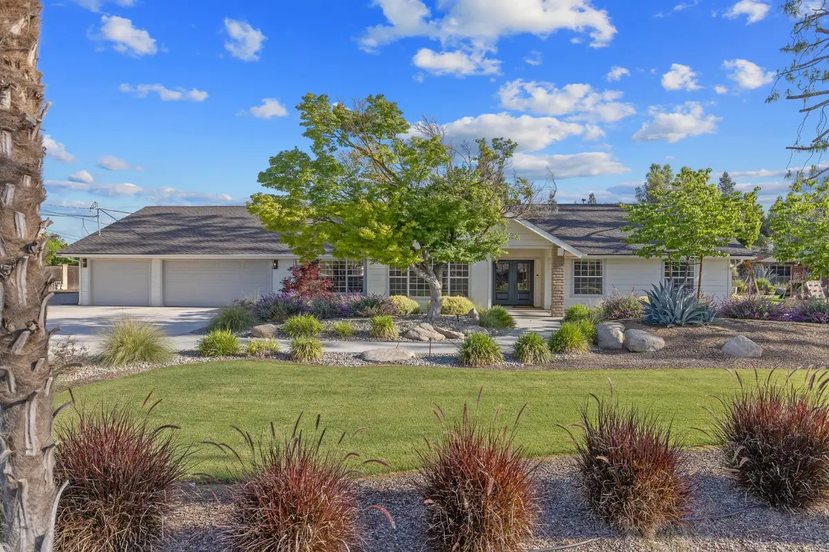 2033 Alluvial Avenue, Clovis, CA 93611 - #1