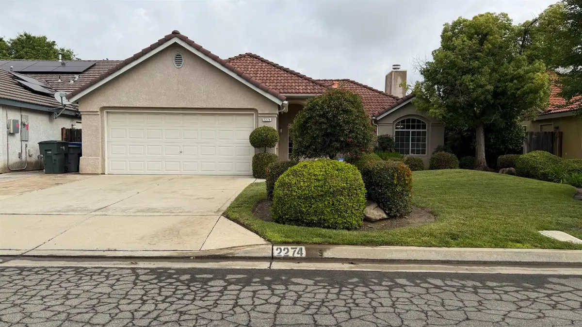 2274 E Skyview Avenue, Fresno, CA 93720 - #1