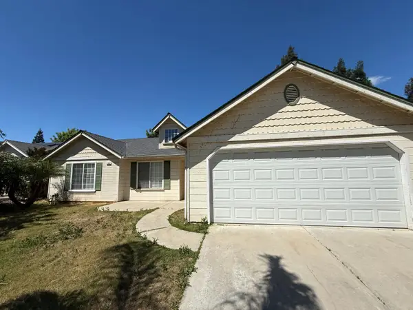 4702 W Mesa Avenue, Fresno, CA 93722