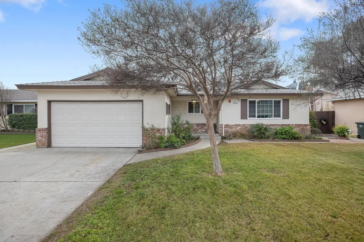 692 W Gettysburg Avenue, Clovis, CA 93612 - #1