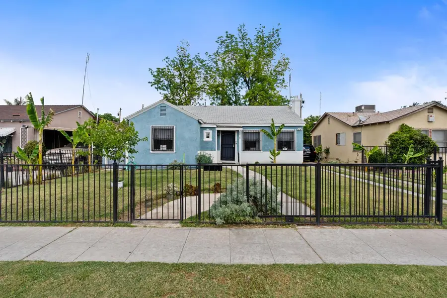 4025 E Tulare Street, Fresno, CA 93702 - #2