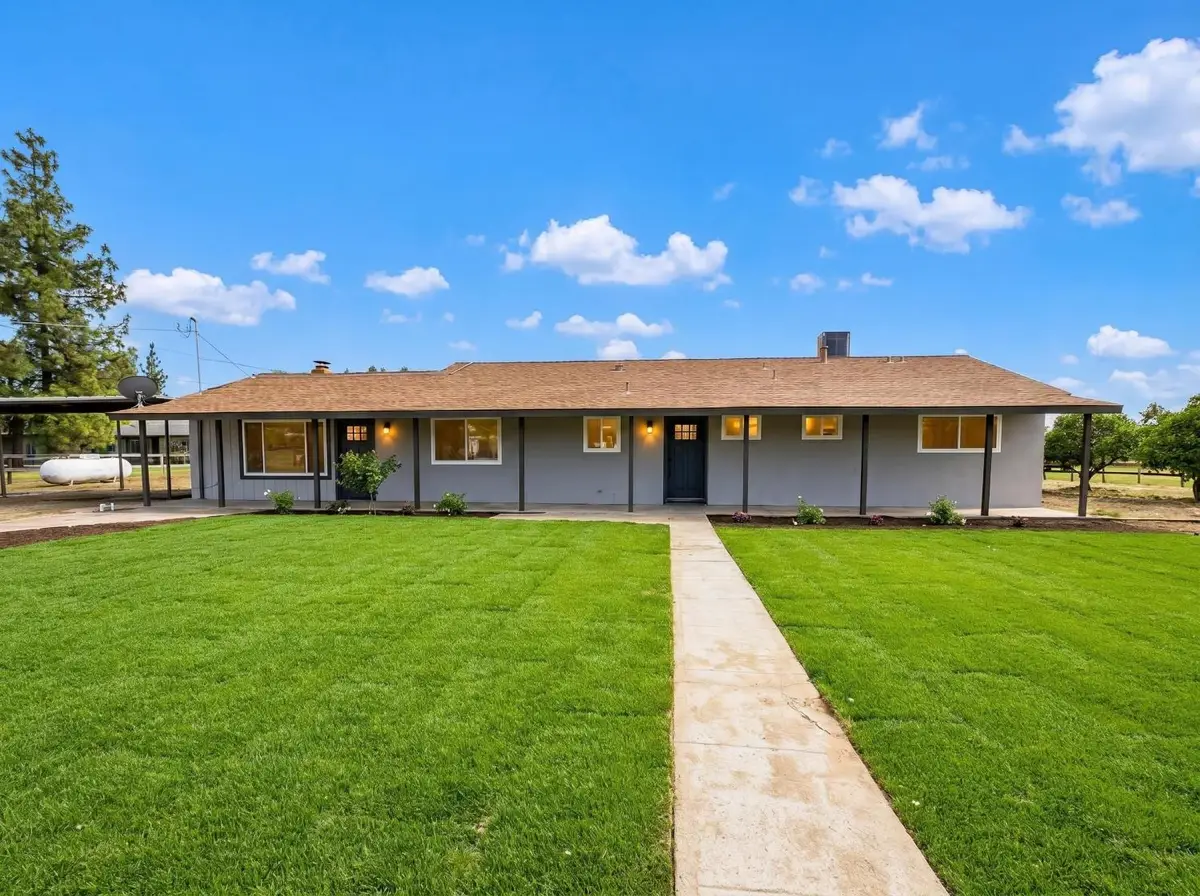 7403 E Alluvial Avenue, Clovis, CA 93619 - #1