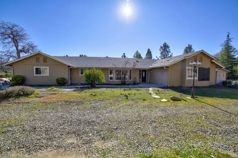 42478 Nelder Heights Drive, Oakhurst, CA 93644 - #2
