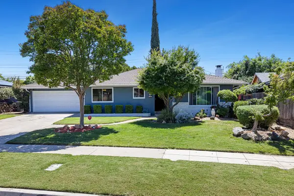 3458 E Lansing Way, Fresno, CA 93726