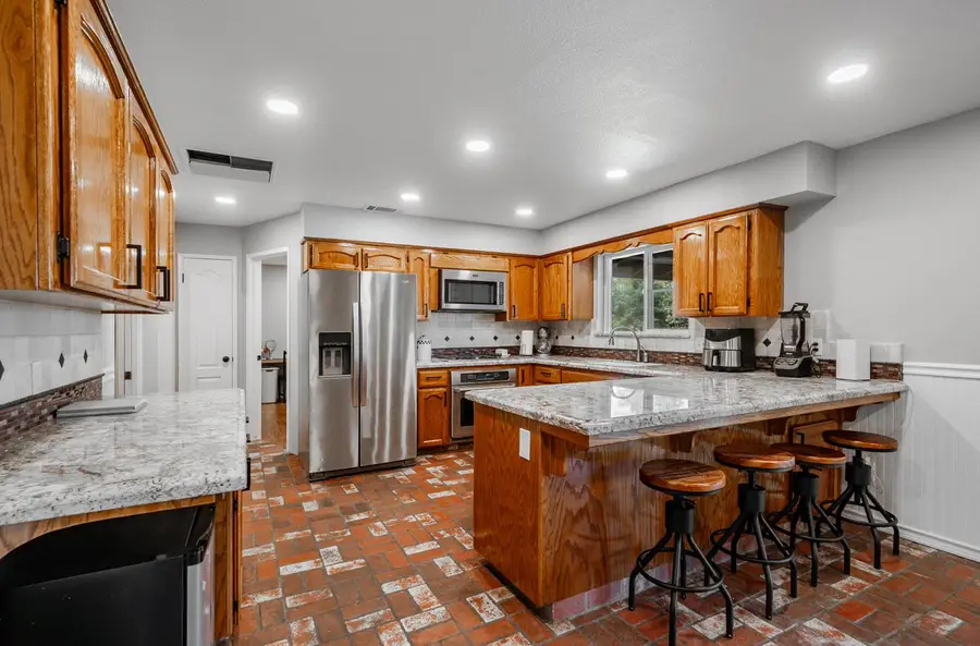 7044 E Clinton Avenue, Fresno, CA 93737 - #2