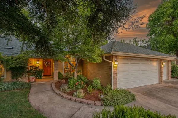 6568 N Farris Avenue, Fresno, CA 93711