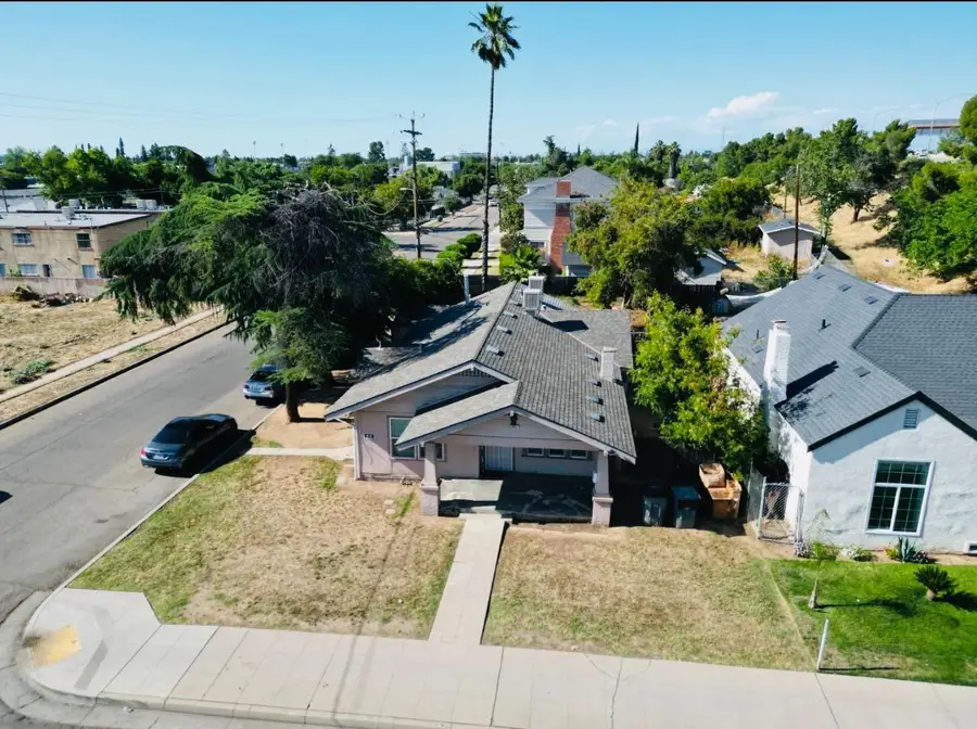 2901 E Olive Avenue, Fresno, CA 93701 - #2