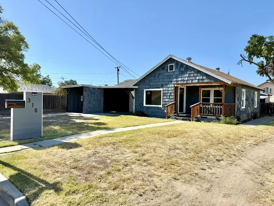 316 E Cameron Street, Hanford, CA 93230 - #2
