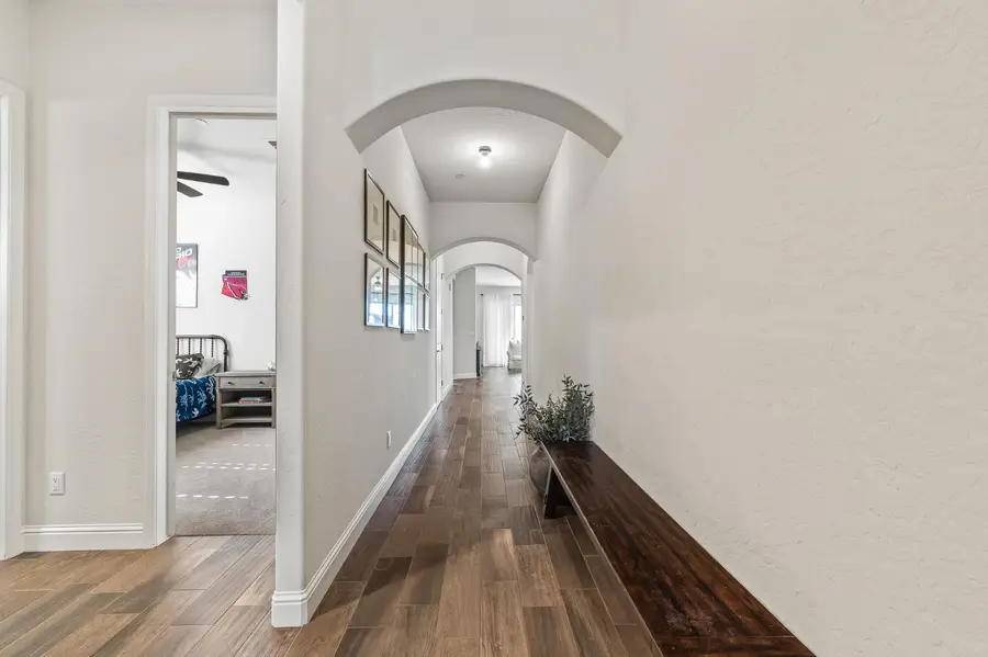 6635 W Kadota Avenue, Fresno, CA 93723 - #2