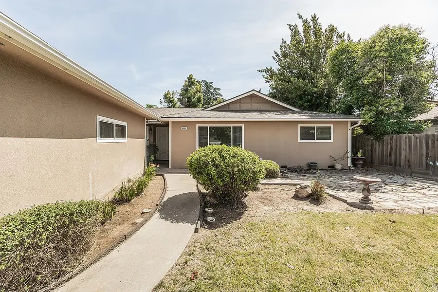 4888 E Rialto Avenue, Fresno, CA 93726 - #3