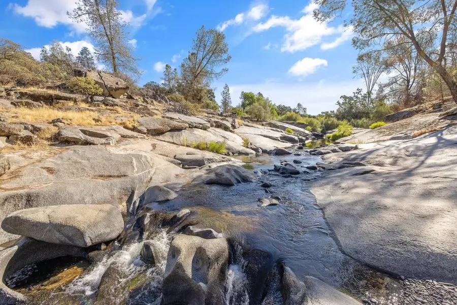 71 Rd 400, Coarsegold, CA 93614 - #2